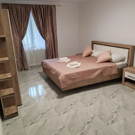 Garsoniera G3 Apartment Craiova Exterior photo