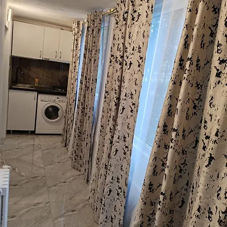 Garsoniera G3 Apartment Craiova Exterior photo